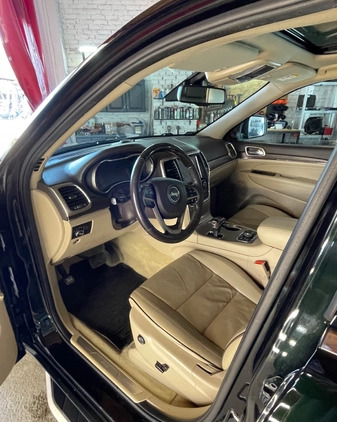 Jeep Grand Cherokee cena 89500 przebieg: 294797, rok produkcji 2013 z Sobótka małe 154